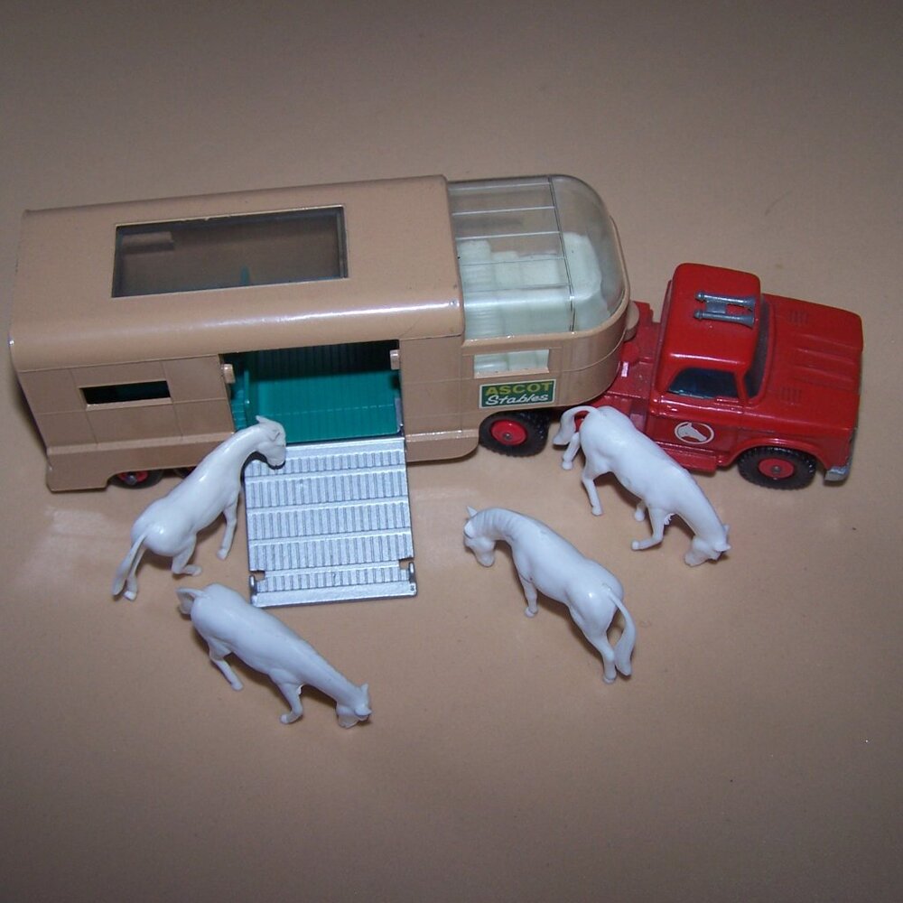 Vintage Matchbox Lesney England Ascot Stables Horse Van Dodge Tractor & Trailer